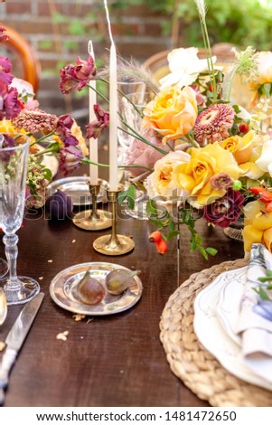 yellow and orange wedding table in autumn style