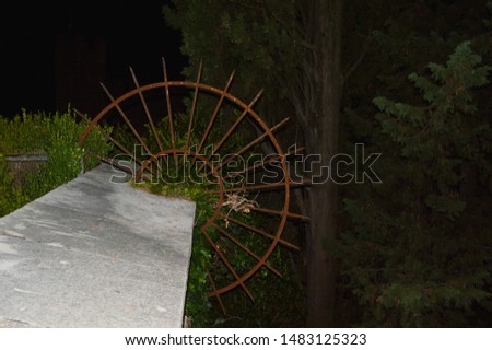 metal circle as a fence