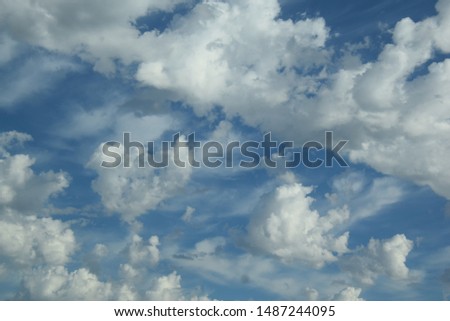  clouds high in the sky