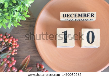 December month design with flower and earthenware, 10.