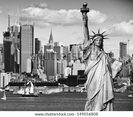 photo black and white manhattan midtown tourism concept for beautiful new york city skyline sailings boats statue of liberty