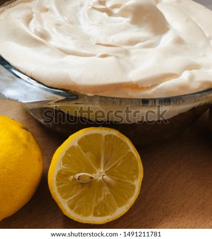 Freshly baked lemon meringue pie