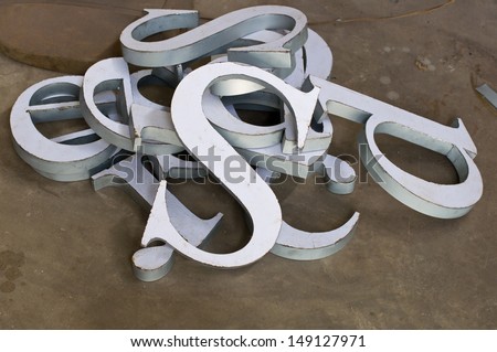 The metal font making / Raw material for sign maker