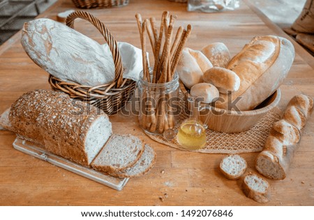 a picture of bread on table 