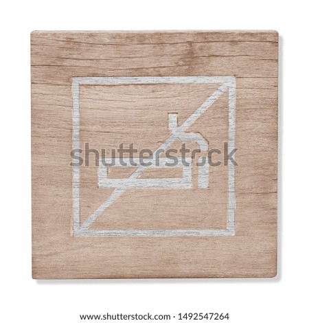 wooden sign No smoking or wood planks isolated on white background with clipping path

