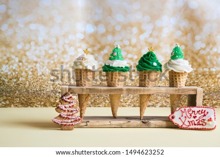 Cupcakes with ice cream for Christmas time