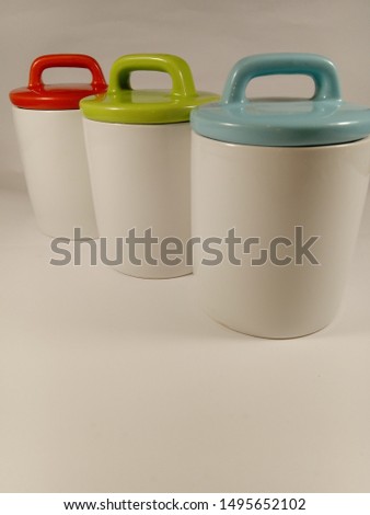 Three Pieces Tea Sugar Coffee Ceramic Canisters Storage Jars Kitchen Spice Container;  Empty Jar; Red Blue Green