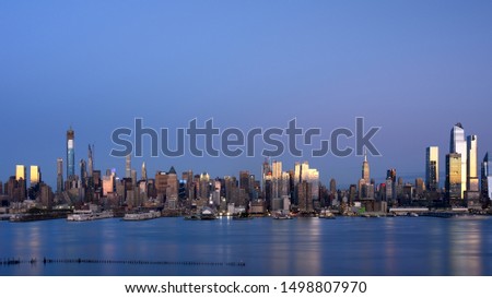 Beautiful Manhattan Skyline at Dusk