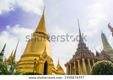 Wat Phra Kaew Buddhist Temple (Temple of the Emerald Buddha) Bangkok, Thailand