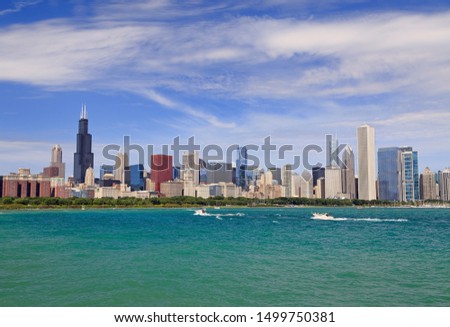 Chicago skyline with Lake Michigan on the foreground, IL, USA