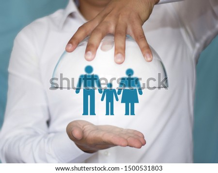 The concept of family safety, health, life. Dad, mom and baby. Insurance related icon graphic interface showing people, coverage benefit. Royalty-Free Stock Photo #1500531803