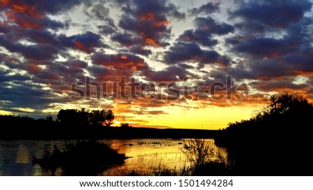 Sunrise over the Platt River