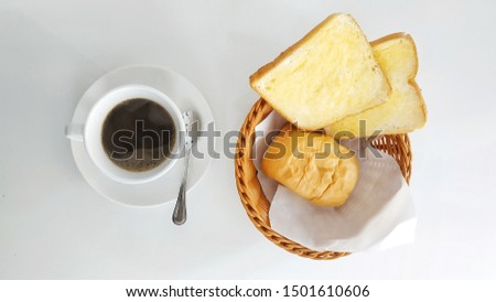 pictures of hot coffee cups and breakfast