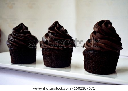Dark Chocolate cupcakes | White background | Truffle