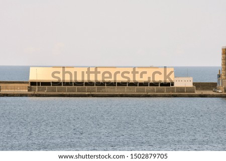 Photo Picture of an Industrial Harbour in the Port