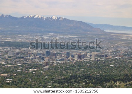 Downtown Salt Lake City and Oqquirh Mountain Range, Utah, USA