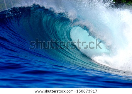 Blue surfing wave