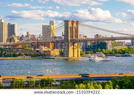 Brooklyn Bridge in Sunset time - Photo from Manhattan - USA New York Photos