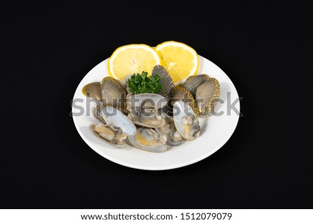 Surf clam In a white dish