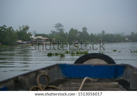 A picture of panoramic view of the river in Mekong delta