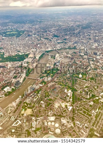 London city UK landing view