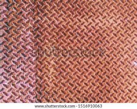 The photos of rusty metal sheets have been used for a long time.
