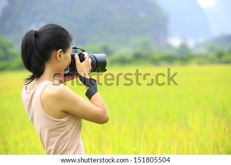 woman photographer outdoor