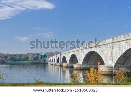 Washington DC in autumn - Memorial Bridge