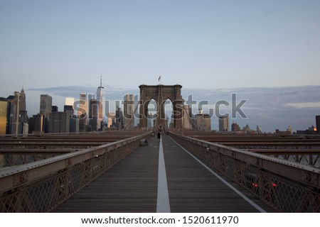 Sunrise on the Brooklyn Bridge