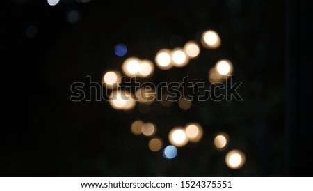 bokeh effect with yellow light
