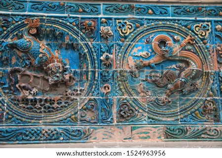 Hancheng Confucian temple, shaanxi, China, is an ancient architectural complex with a history of over one thousand years and a famous tourist spot. This is an ancient dragon carving.