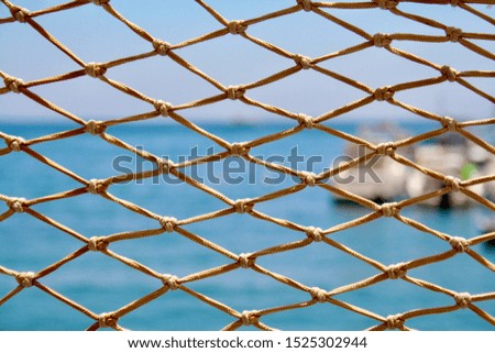 A net on the sea