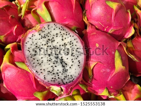 
Dragon fruit is placed in the supermarket.