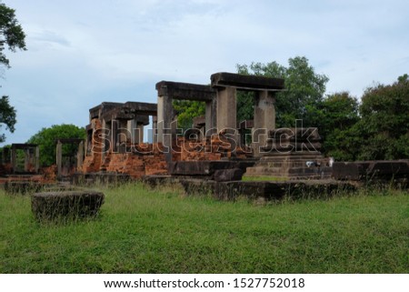 Moung-Kheak castle is Khmer architecture art in Khmer civilization period about Buddhist century 15-16, Nakhon-rat-cha-sima province Thailand.