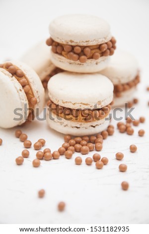 
French macaroons with fruit filling