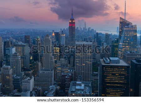 Mid Manhattan at dusk