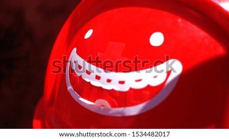 Red Smile Trash can Image