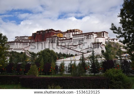 View of Potala palace, once used as winter palace for the Dalai Lamas in Lhasa, Tibet