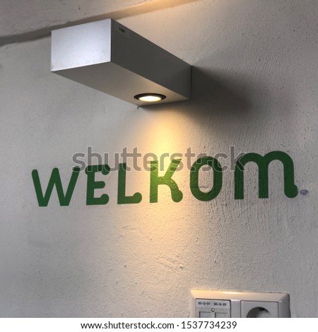 A word Welcome in Amsterdam-Welcom
