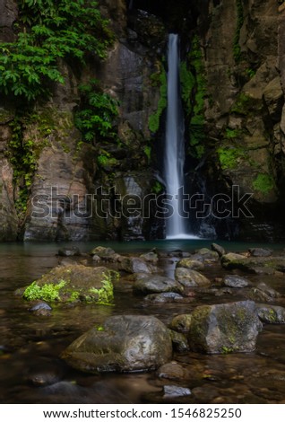 A picture of the Salto do Cabrito waterfall.