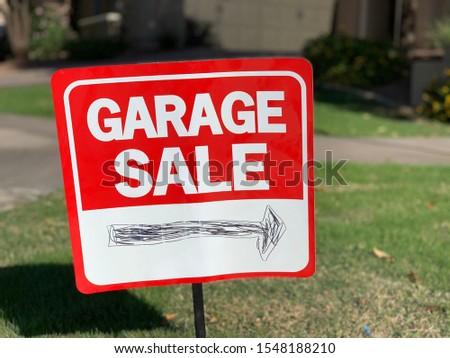 Garage Sale Sign with Arrow