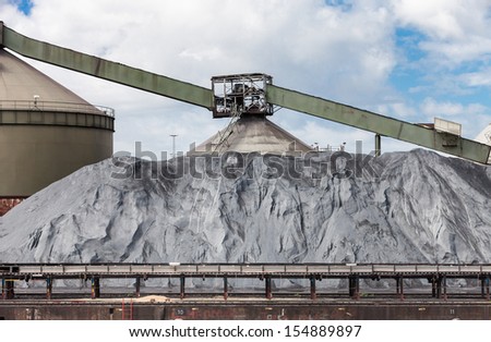 Pile of the dirty waste Royalty-Free Stock Photo #154889897