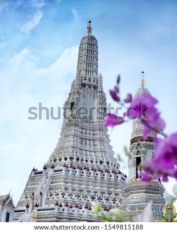 Wat Arun, buddhist temple in Bangkok, Thailand