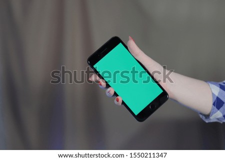 hand phone woman nails green screen technology chromakey