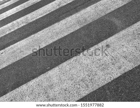Pedestrian crossing of a road crossing