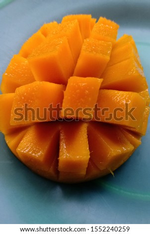 Fresh mangoes are full of vitamins