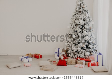 Christmas tree with presents, Garland lights new year