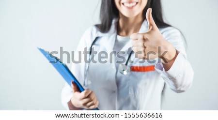 happy woman doctor finger okay sign