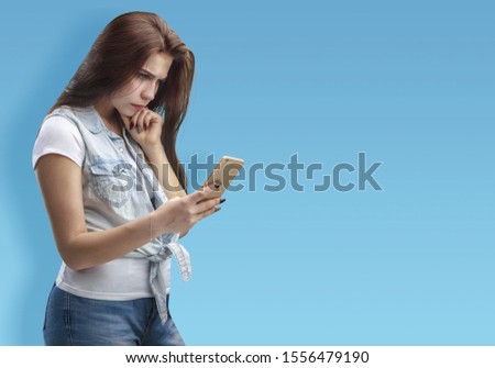 Copyspace photo of charming model stylish pretty attractive gorgeous sweet lovely beautiful girlfriend stupor with something occurring in social media wearing pullover isolated vivid color background