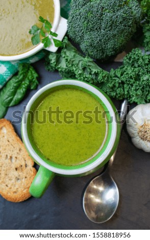 pure or green vegetable soup
